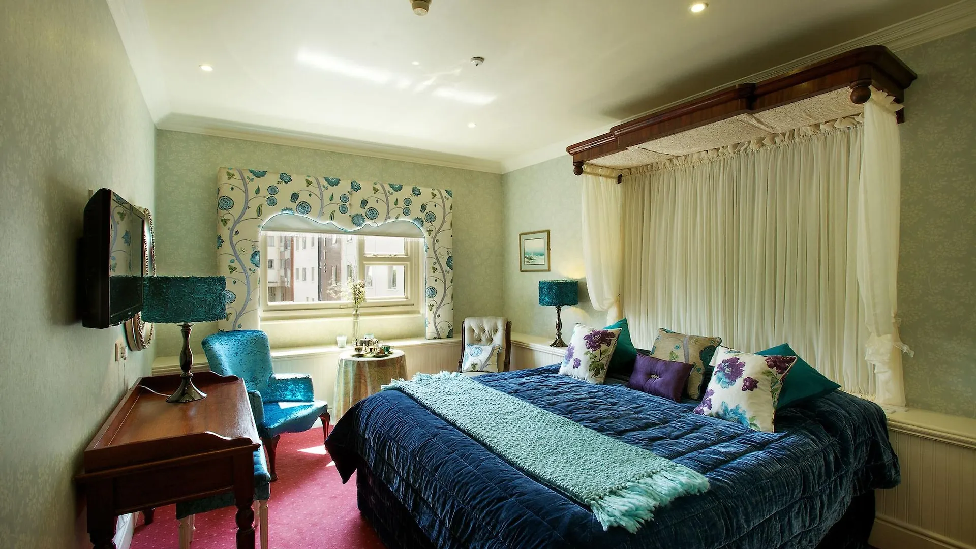 Arbutus Hotel Killarney 4*,
