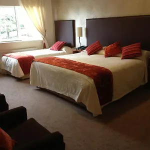 Robeen House *** Килларни