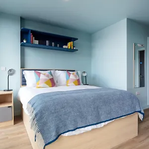  Apartment Coleman Court Summer Irland